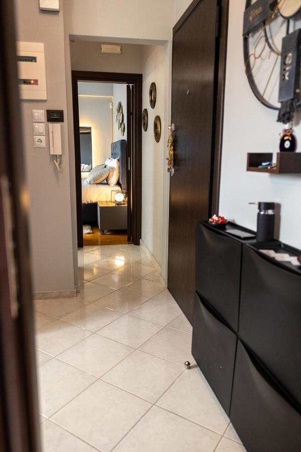 "Elegance" Central Luxury Apartment Piraeus Exterior photo